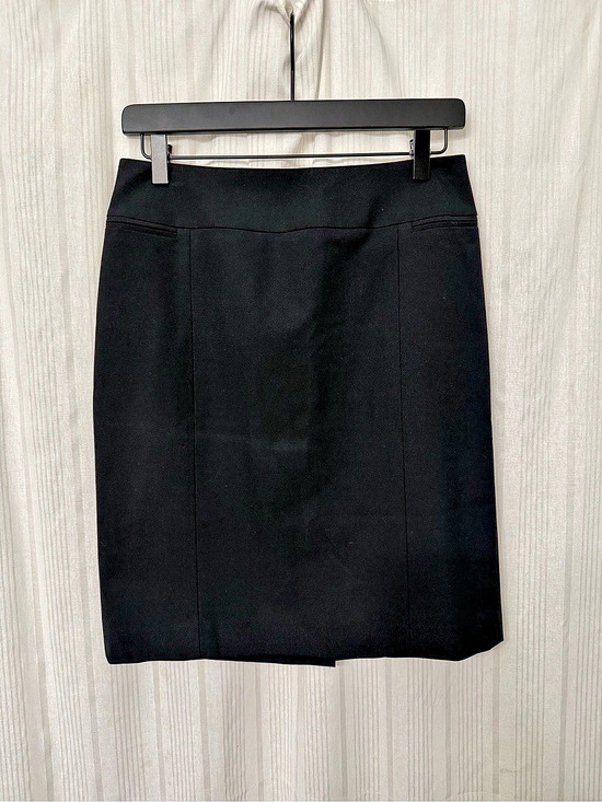 Halogen Dresses & Skirts - Halogen Black Pencil Skirt Size 6